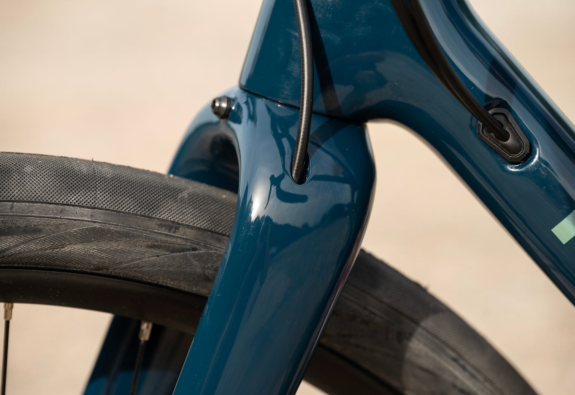 Marin Headlands internal cable routing detail