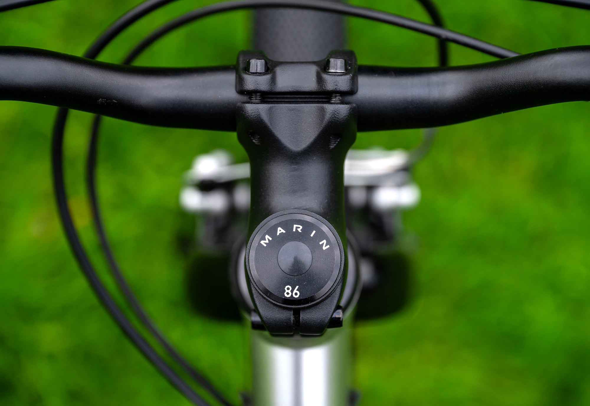 Marin Coast Trail top cap and stem detail